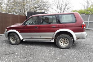 Mitsubishi Pajero Sport 2.5TD 73kW červený CZ