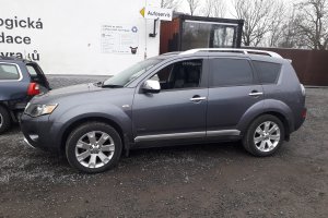 Mitsubishi Outlander II 2.2DID 115kW šedý